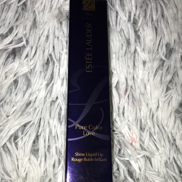 Estee Lauder pure love shine - 201 dolled up - Picture 4 of 9